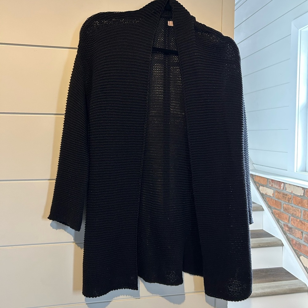 Elegant Black Cardigan
